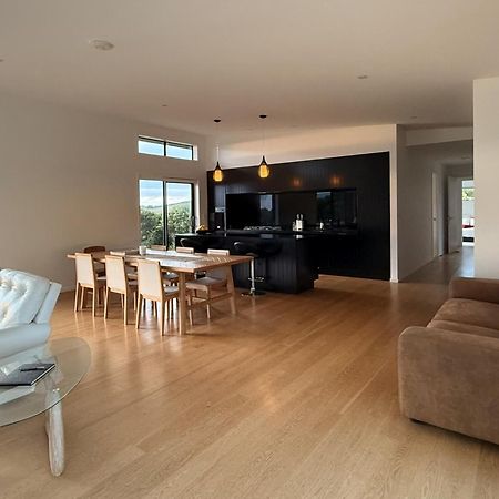 Room At Raglans Travellers Rest Coastal Retreat מראה חיצוני תמונה